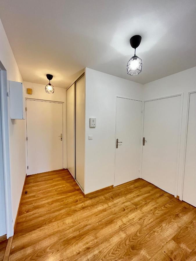 Ponsardin- Appartement Avec Balcon Et Parking Reims Eksteriør billede
